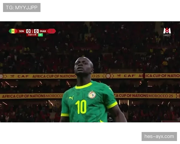 塞内加尔马内传奇：草根逆袭闪耀足坛，坚韧斗志铸就非凡人生