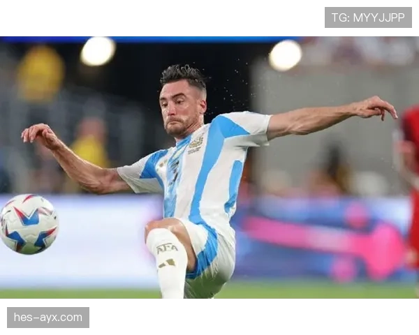 塔利亚菲科世界杯表现抢眼，闪耀赛场引热议