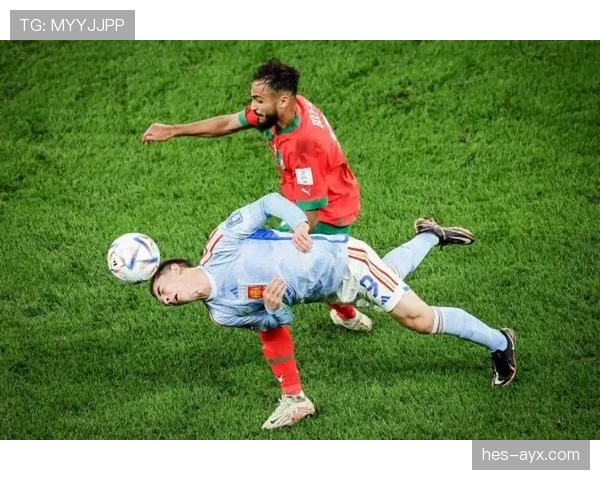 加维入选FIFA最佳阵容,展现年轻中场持续提升的竞争力 加维入选FIFA最佳阵容,展现年轻中场持续提升的竞争力