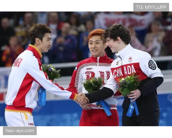 武大靖今天居然拿了奢侈品牌的限量鞋，感觉有点不像赛场上的他了啊！